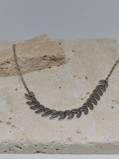 Collier Nemesis